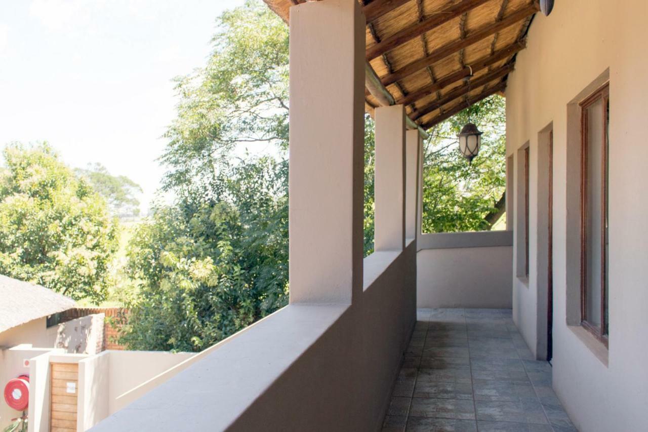 The Three Countries Estate Hotel Benoni Exterior photo